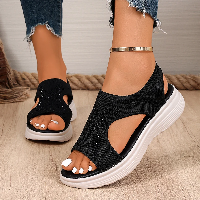 Aoreda | Bequeme Plateau-Sandalen mit Glitzerakzenten