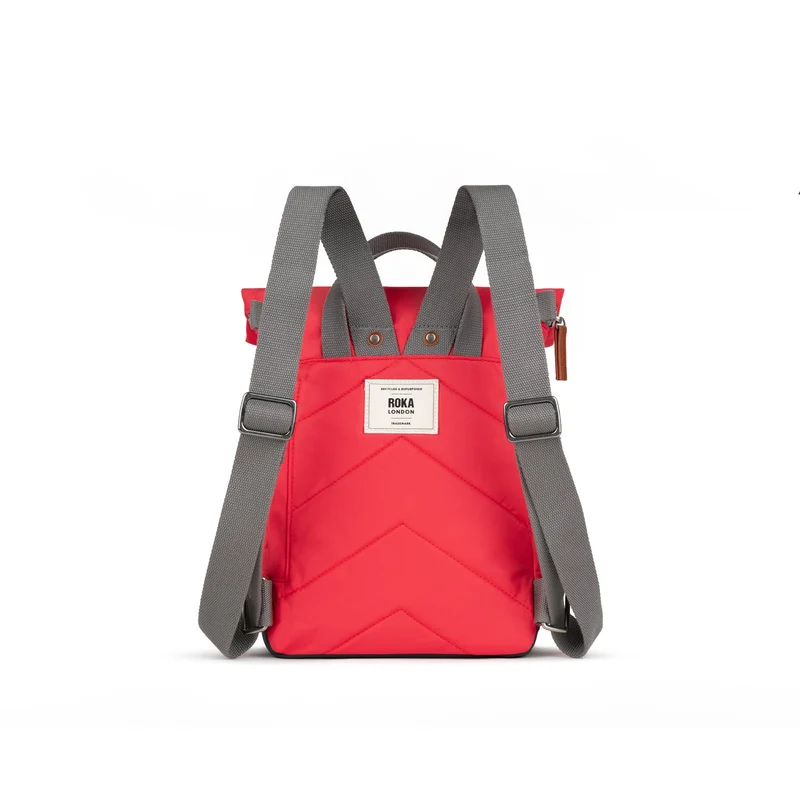 ROKA Canfield B Poppy Kleine Tasche aus recyceltem Nylon