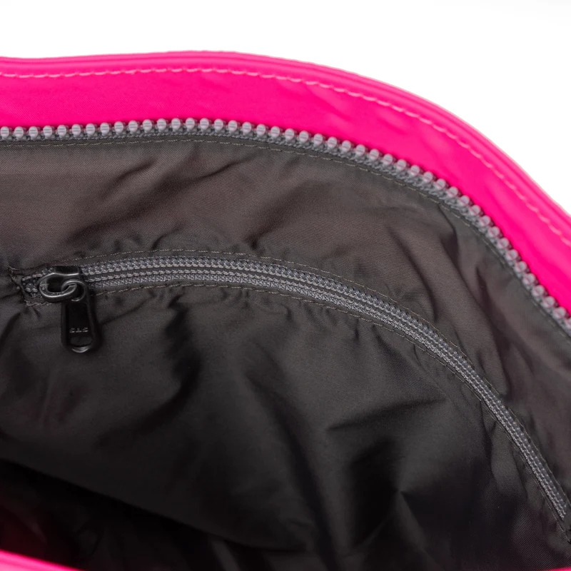 ROKA Kennington Mittlere Tasche aus recyceltem Nylon – Neonpink