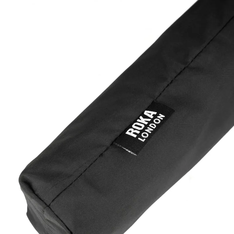 ROKA Waterloo – Schwarzer/blaugrüner Regenschirm aus recyceltem Nylon