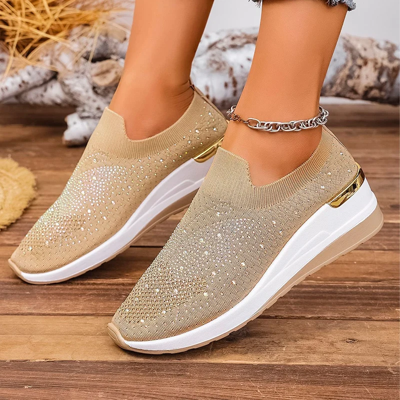 Yuolen | Slip-On-Sneaker mit Schmetterlingsmotiv und Strass