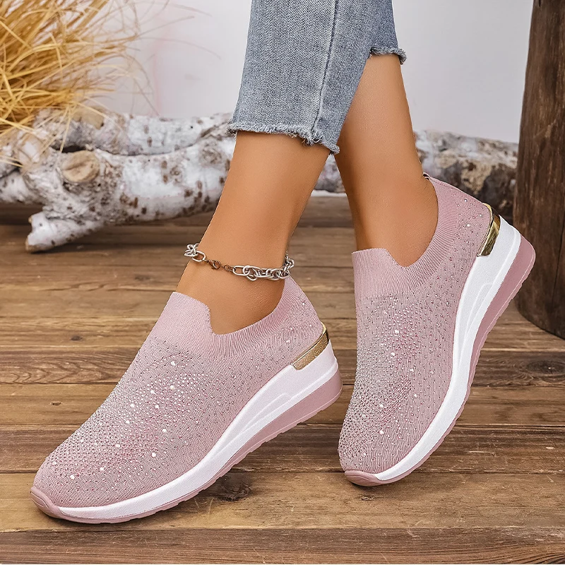 Yuolen | Slip-On-Sneaker mit Schmetterlingsmotiv und Strass