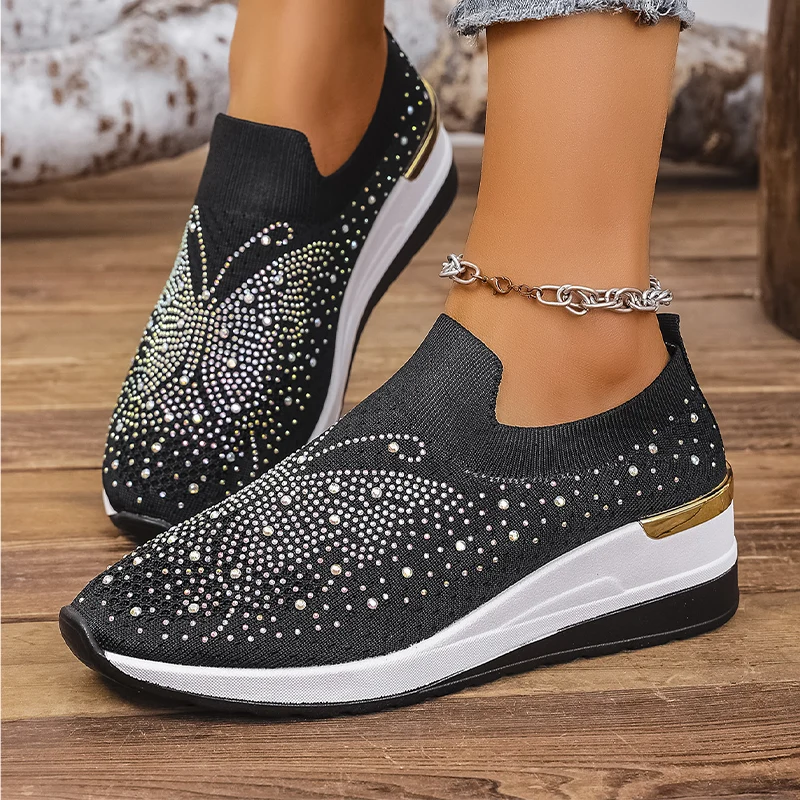 Yuolen | Slip-On-Sneaker mit Schmetterlingsmotiv und Strass