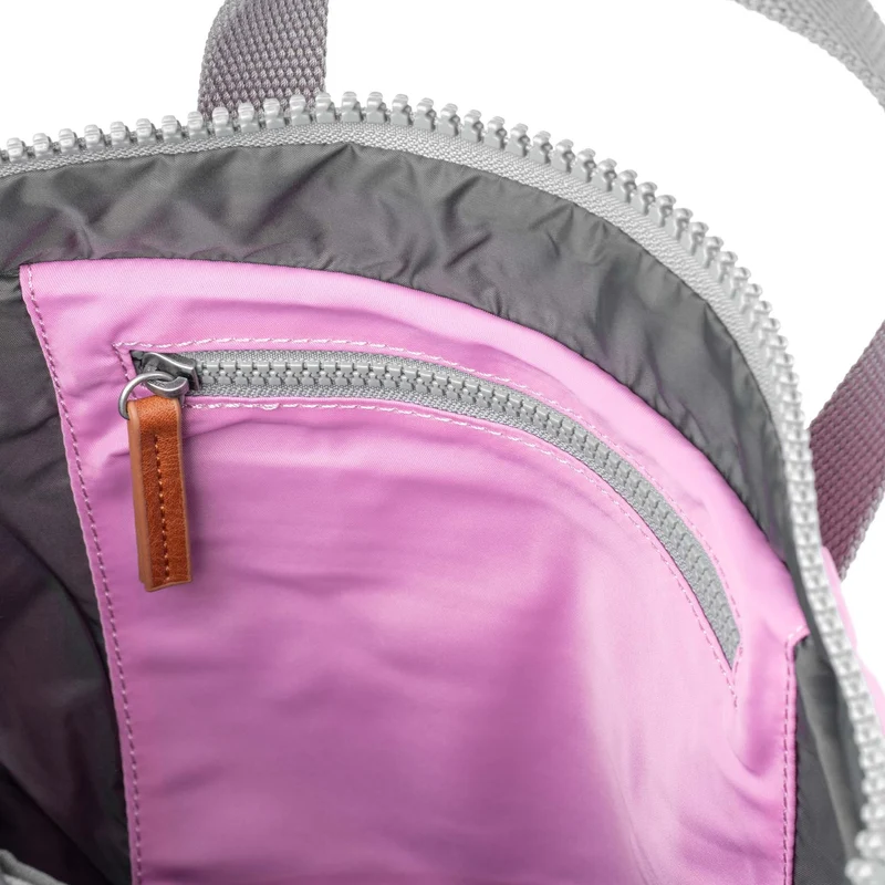 ROKA Canfield B Orchideen-Tasche aus recyceltem Nylon