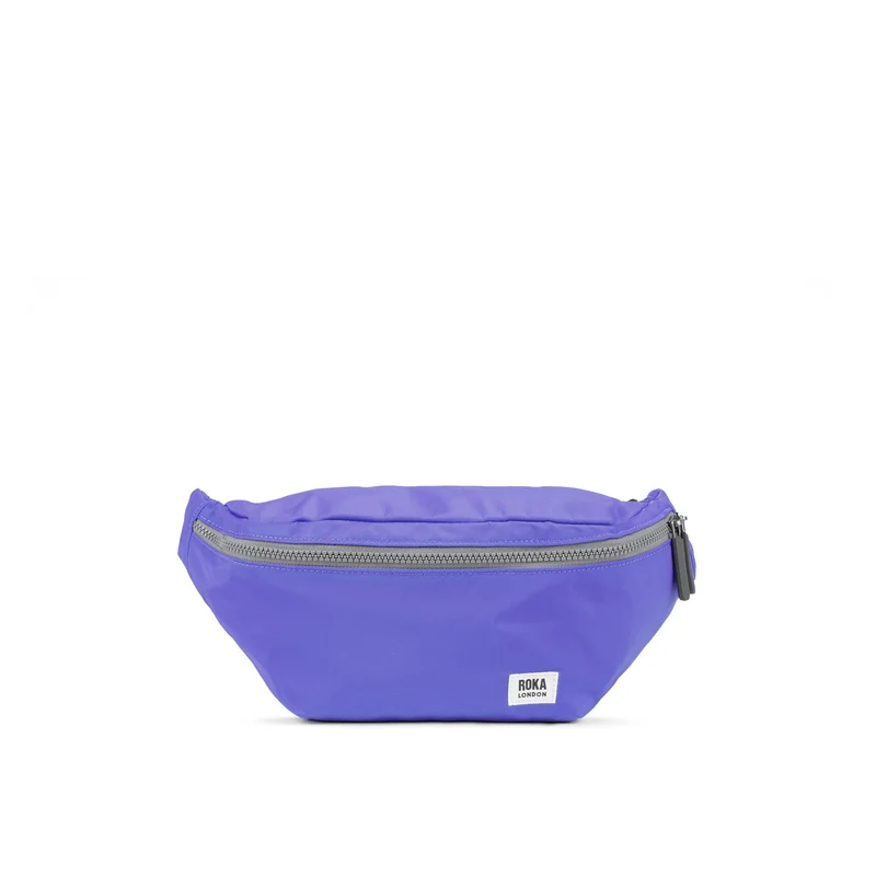 ROKA Mittelgroße Jubilee-Tasche aus recyceltem Nylon - Schlichtes Lila