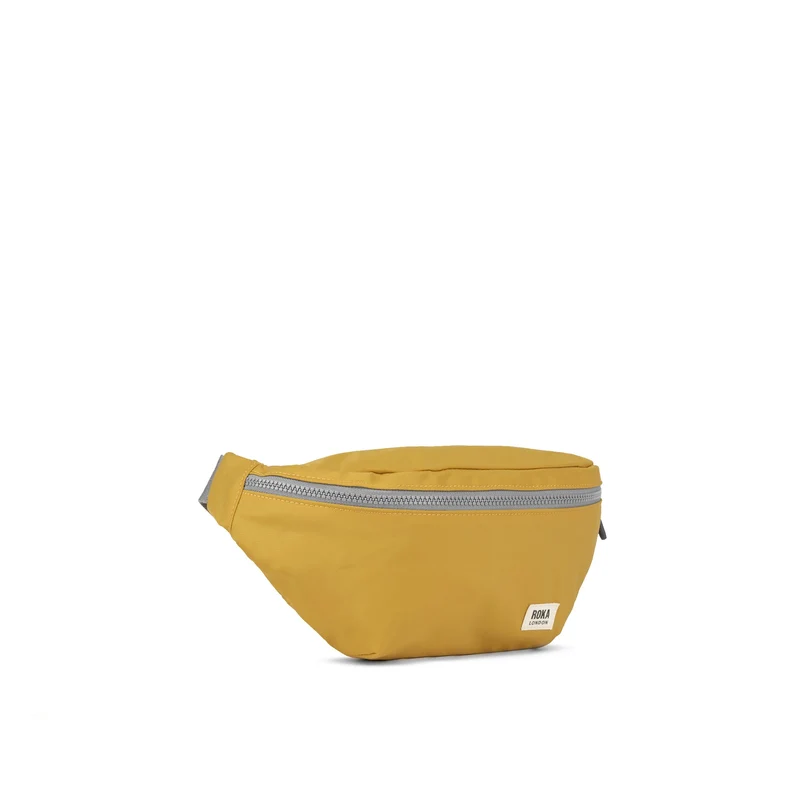 ROKA Jubilee – mittelgroße Tasche aus recyceltem Nylon – Mais