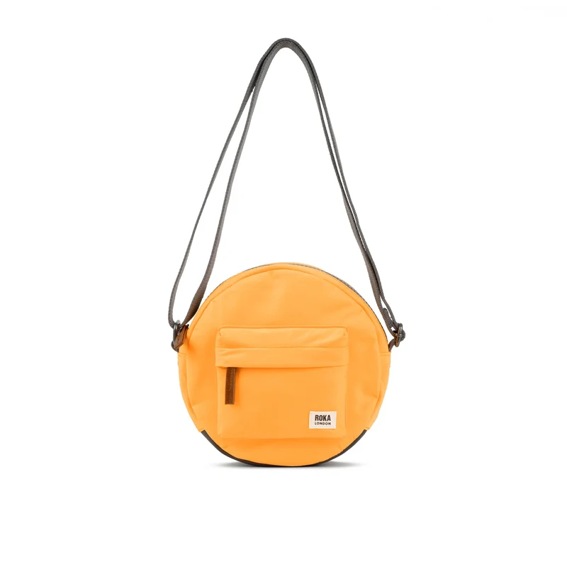 ROKA Paddington B Kleine Tasche aus recyceltem Nylon - Sorbet