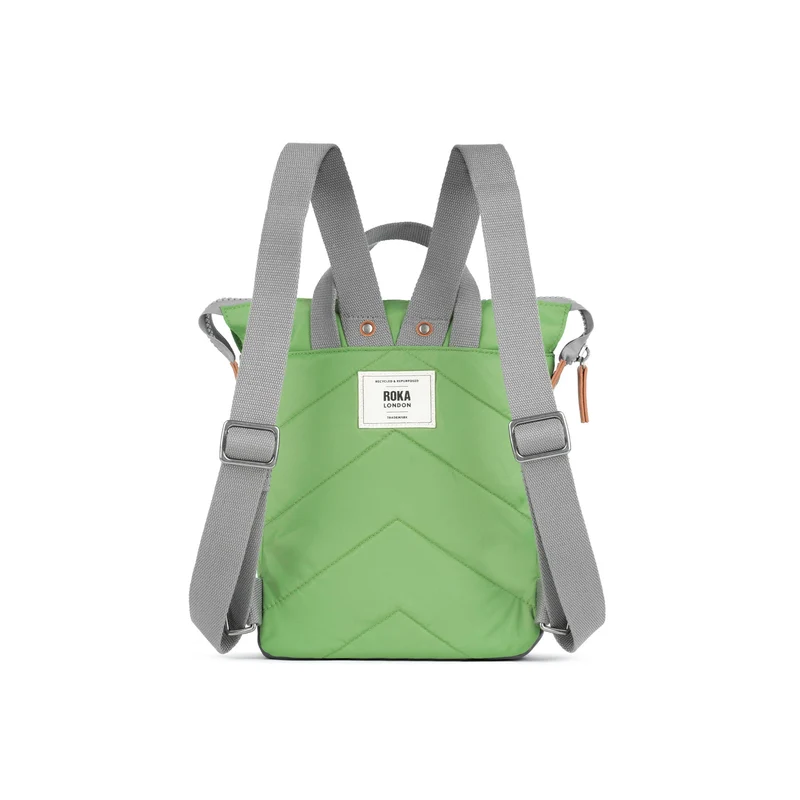 ROKA Bantry B Kiwi Kleine Tasche aus recyceltem Nylon
