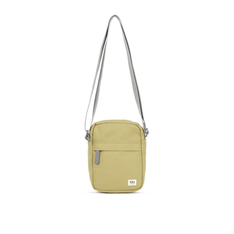 ROKA Bond Khakifarbene Tasche aus recyceltem Canvas