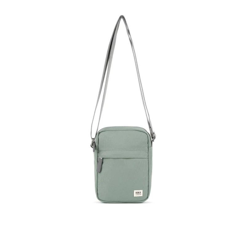 ROKA Bond Tasche aus recyceltem Leinen in Zinnoptik