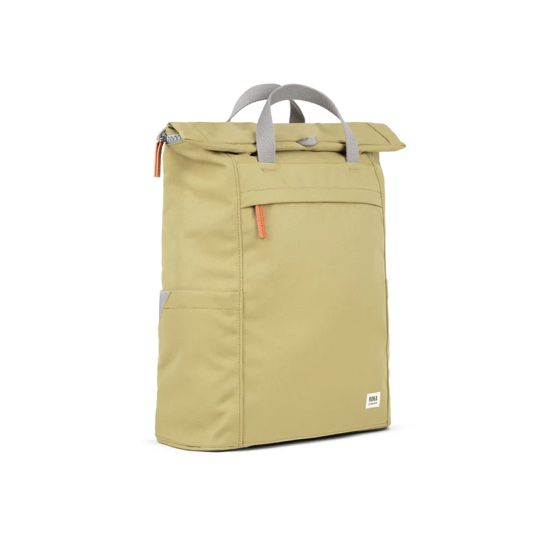 ROKA Finchley Eine große Tasche aus recyceltem khakifarbenem Canvas