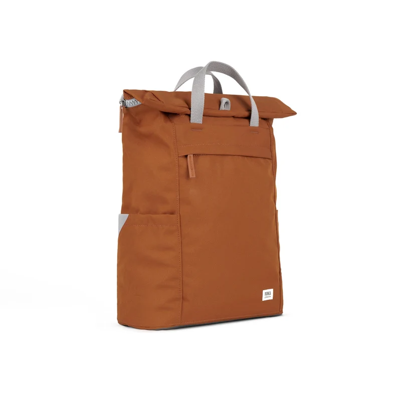 ROKA Finchley Eine große Tasche aus recyceltem Canvas von Bran