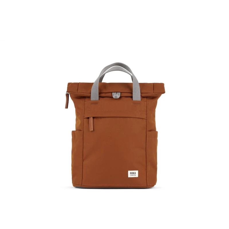 ROKA Finchley Eine kleine Tasche aus recyceltem Canvas