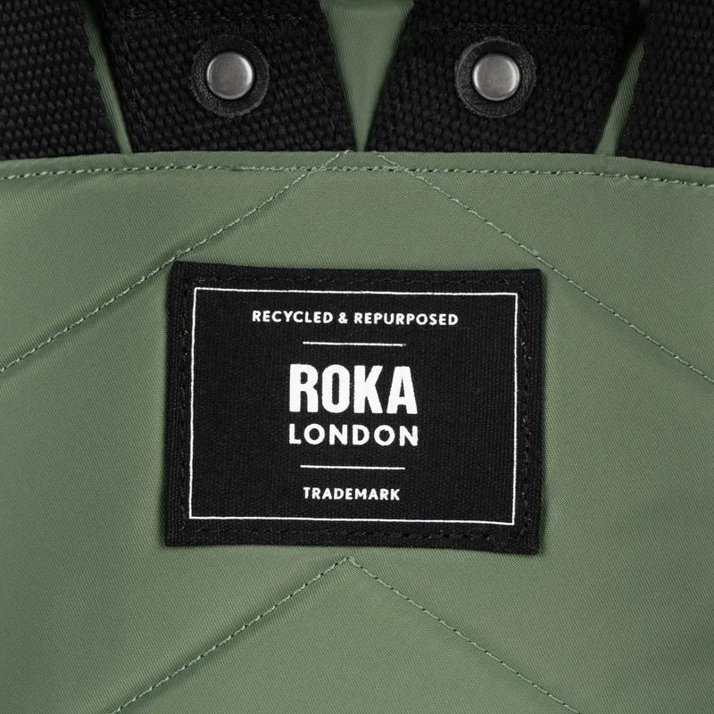 ROKA Black Label Bantry B Granite Kleine Tasche aus recyceltem Nylon