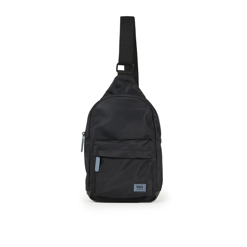 ROKA All Black Willesden B Airforce Große Tasche aus recyceltem Nylon