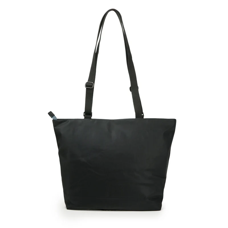 ROKA Komplett schwarze Tasche „Trafalgar B Airforce“ aus recyceltem Nylon