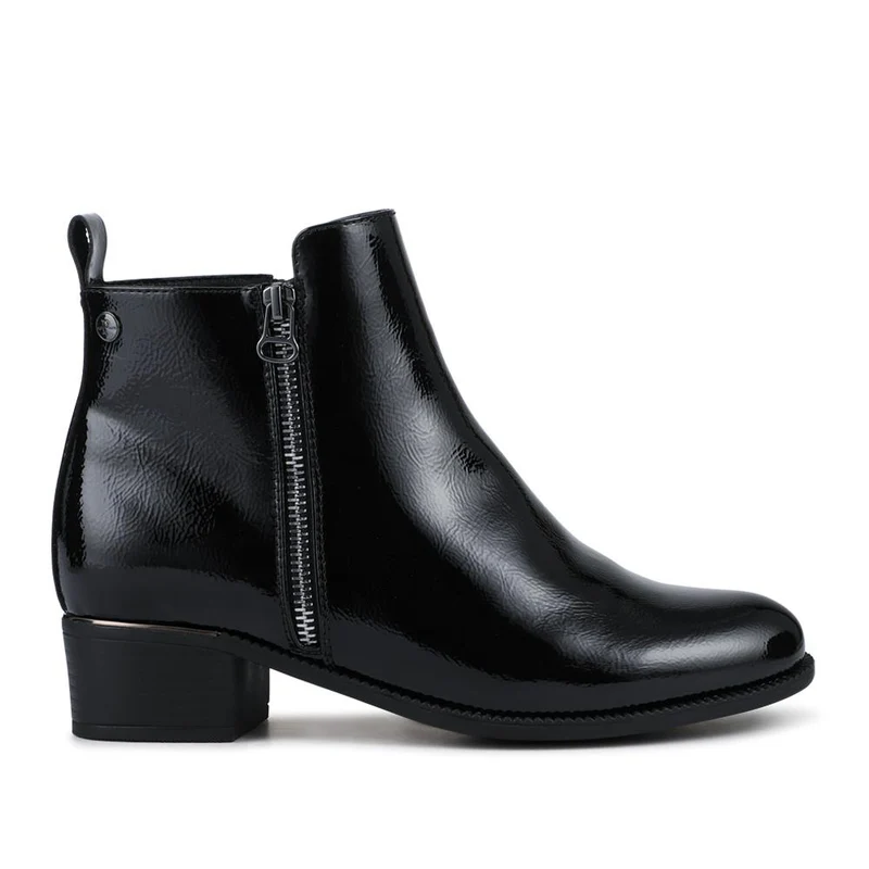 Wide Fit Smart Zip Up Ankle Boots - WOIL42015 / 328 132 - Black Patent