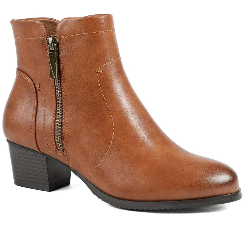 Classic Heeled Ankle Boots with Zip Fastening - SANYI42021 / 329 267