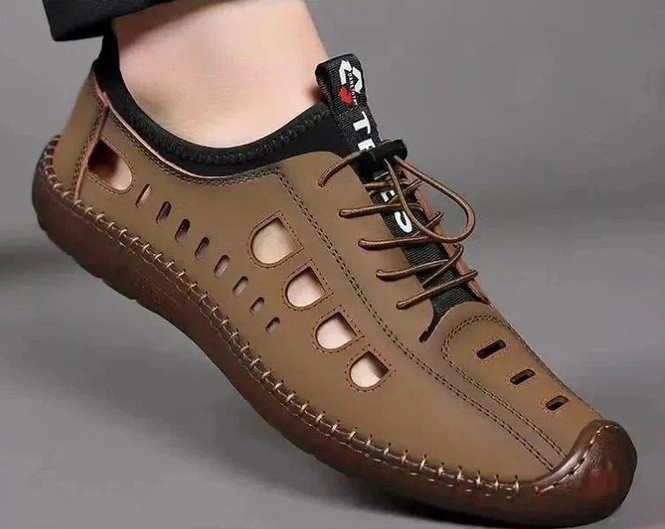 Caforo | Rutschfeste Outdoor-Slipper mit weichem Leder