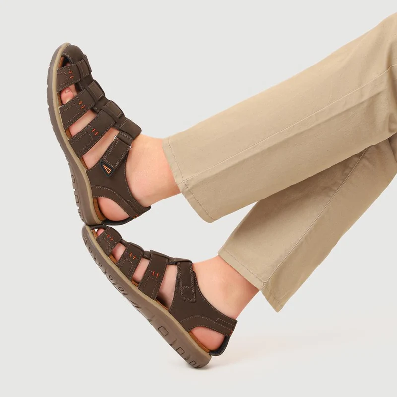 Leather Touch-Fasten Sandals - DDIN41016 / 327 267 - Dark Brown