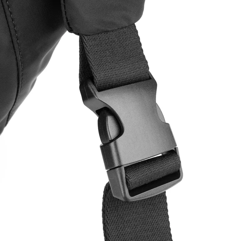 ROKA Komplett schwarze ovale M XL-Tasche aus recyceltem Nylon