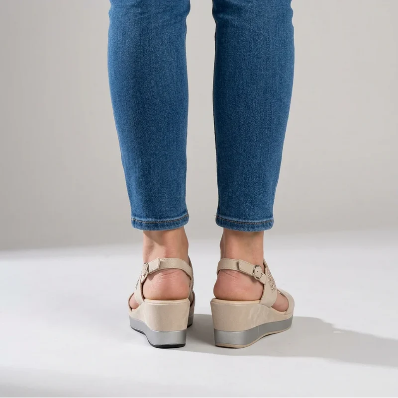 Elinazza | Damen-Keilsandalen mit verstellbarem Riemen