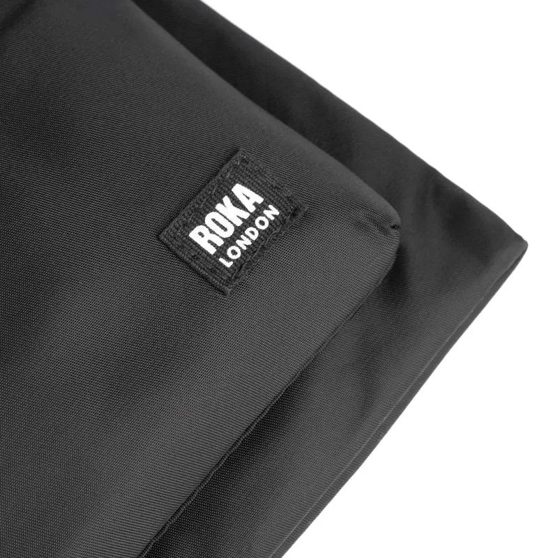 ROKA All Black Chelsea B Recycelter Nylonbeutel