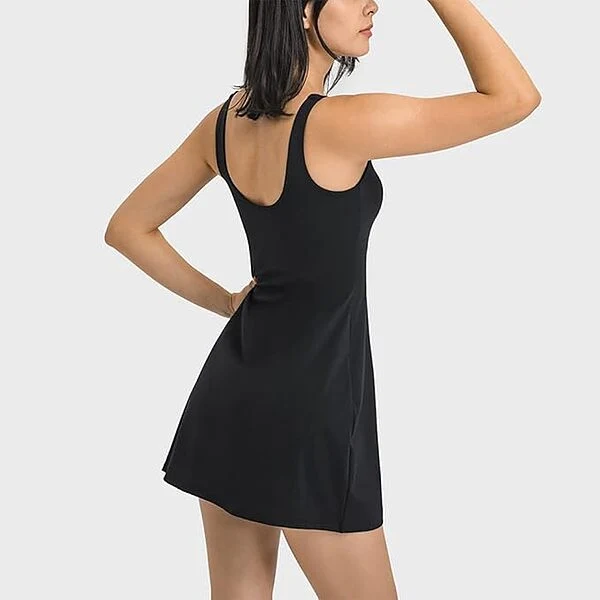 Tarvella | Rückenfreies Tenniskleid mit Seitentaschen
