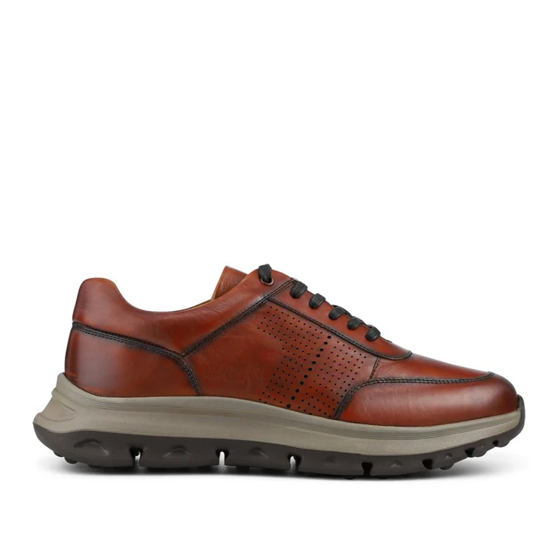 Wide Fit Breathable Leather Lace Up Trainers - PRFEM42012 / 328 325 - Tan