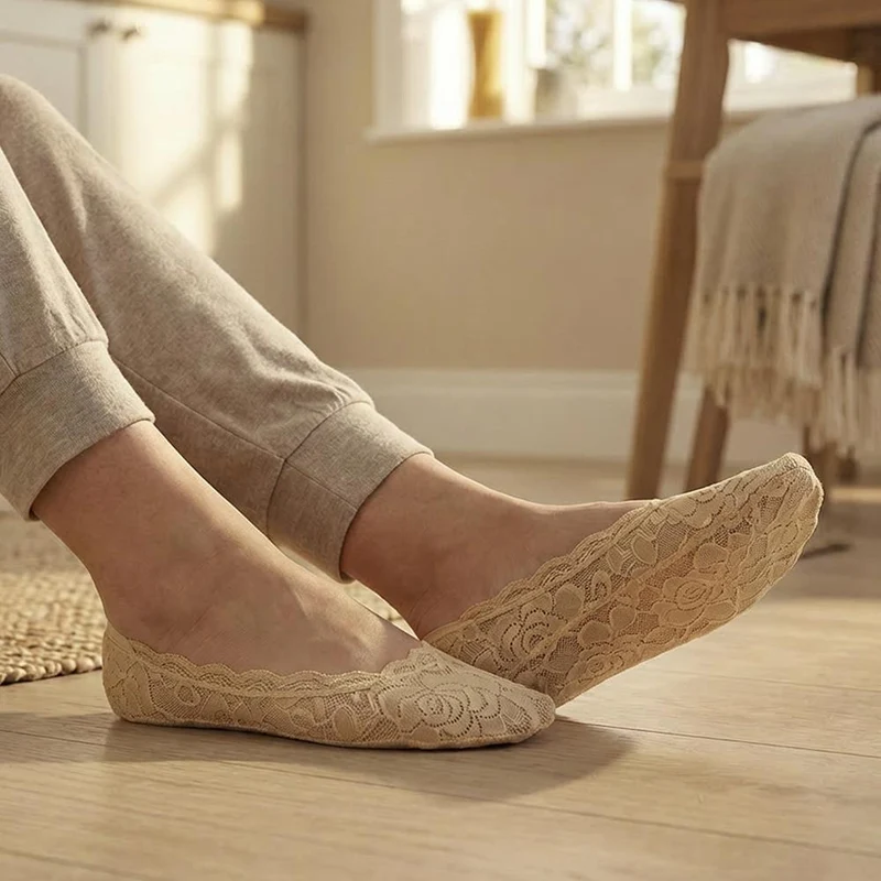 Non-Slip Lace Footsie Socks - YIWU35001 / 321 634 - Nude