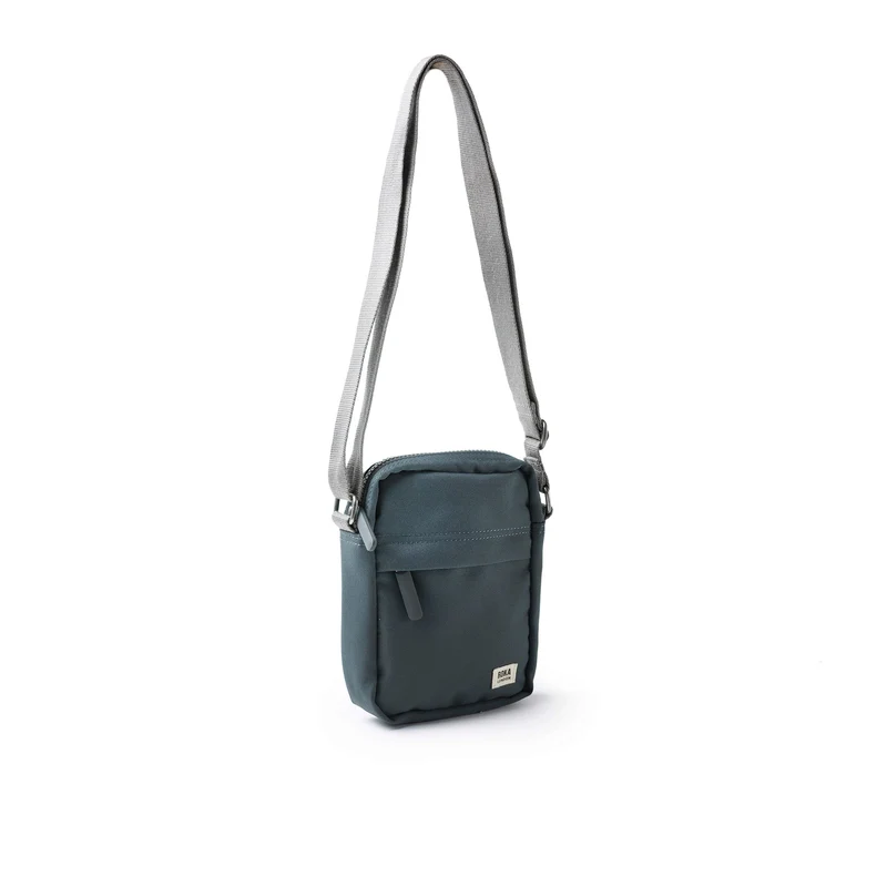 ROKA Bond Rauchrecycelte Canvas-Tasche