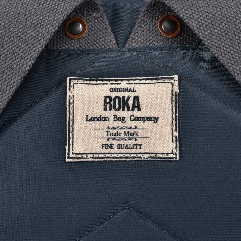 ROKA Bantry B Smoke Kleiner Beutel aus recyceltem Nylon