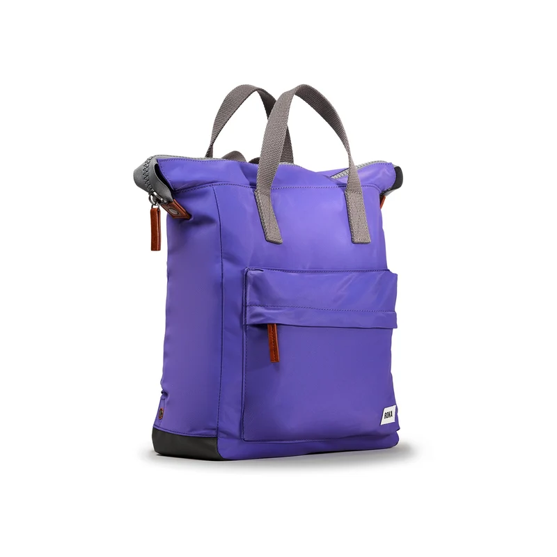 ROKA Bantry B Peri Lila Mittelgroße Tasche aus recyceltem Nylon