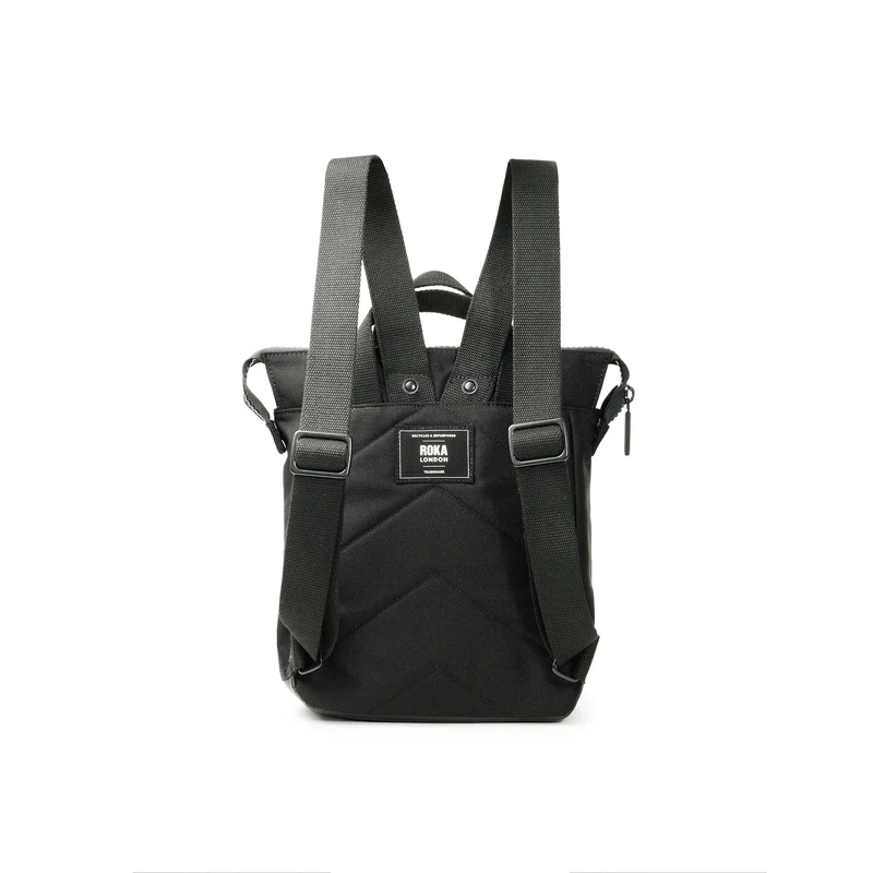 ROKA All Black Bantry Kleine Tasche aus recyceltem Canvas von B Ash