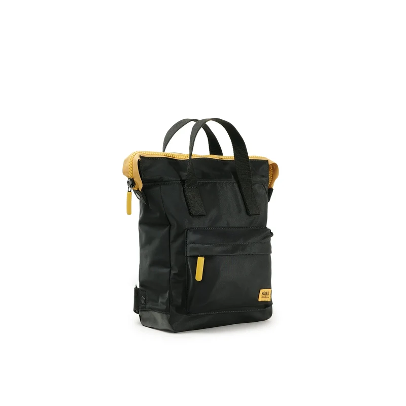 ROKA All Black Bantry B Corn Kleiner Beutel aus recyceltem Nylon