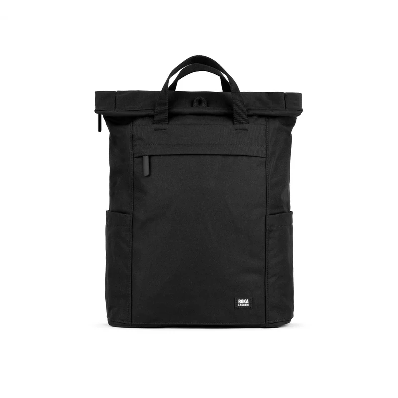 ROKA All Black Finchley Eine große Tasche aus recyceltem Segeltuch von Ash