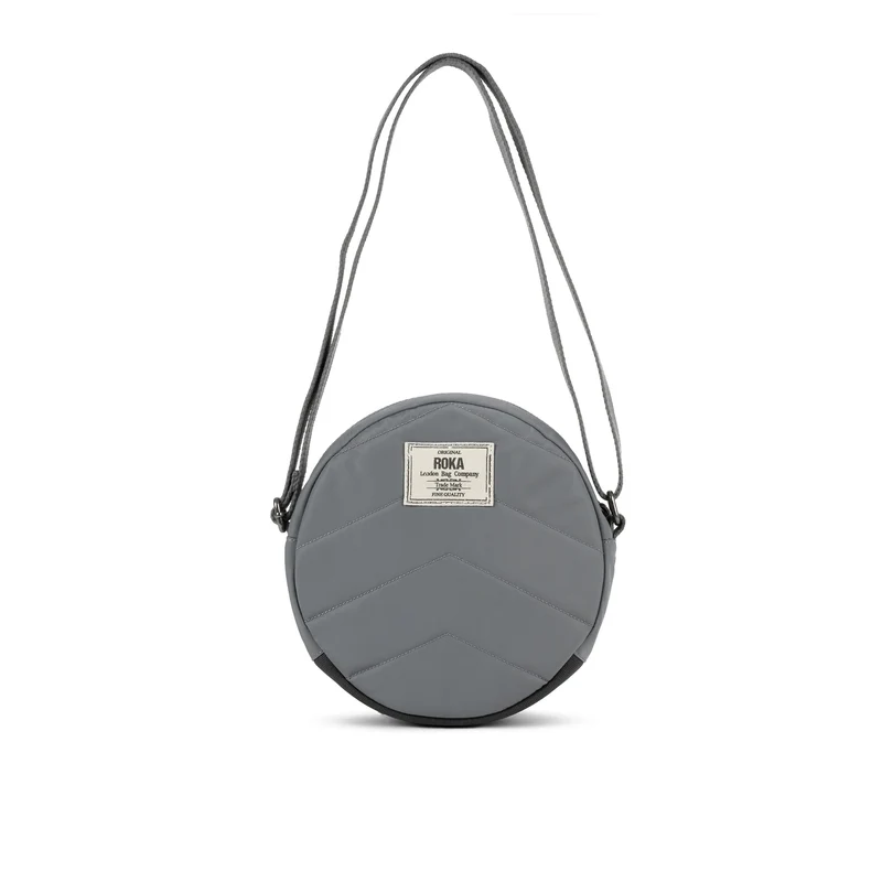 ROKA Paddington B Kleine Tasche aus recyceltem Nylon - Stormy
