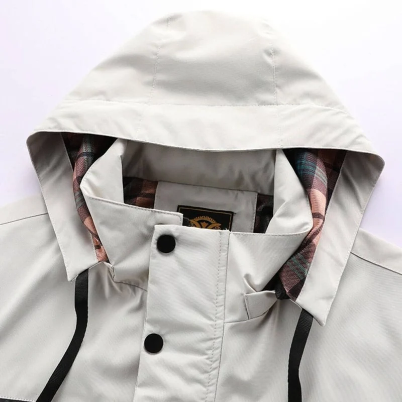 Winterjacke Herren mit Kapuze und Taschen