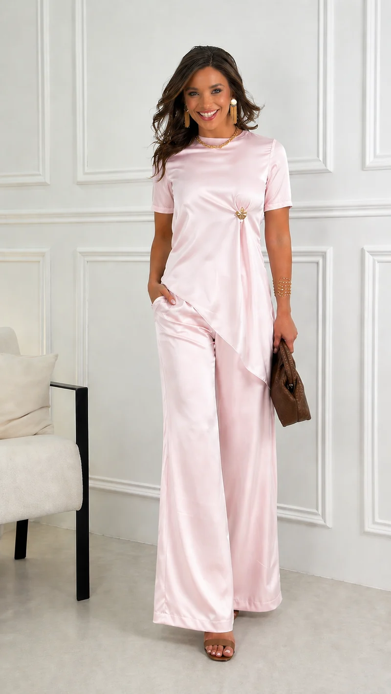 Suraina | Elegantes Satin-Set mit asymmetrischem Top