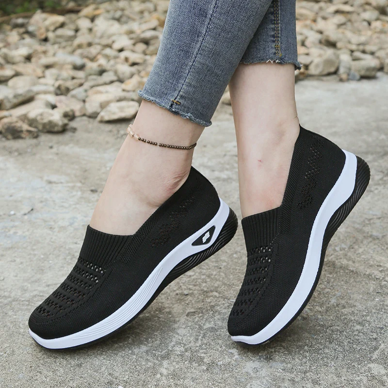 Elvessa | Bequeme Freizeit-Schuhe mit luftigem Strickmaterial