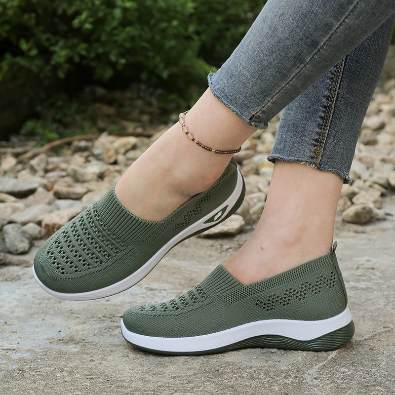 Elvessa | Bequeme Freizeit-Schuhe mit luftigem Strickmaterial