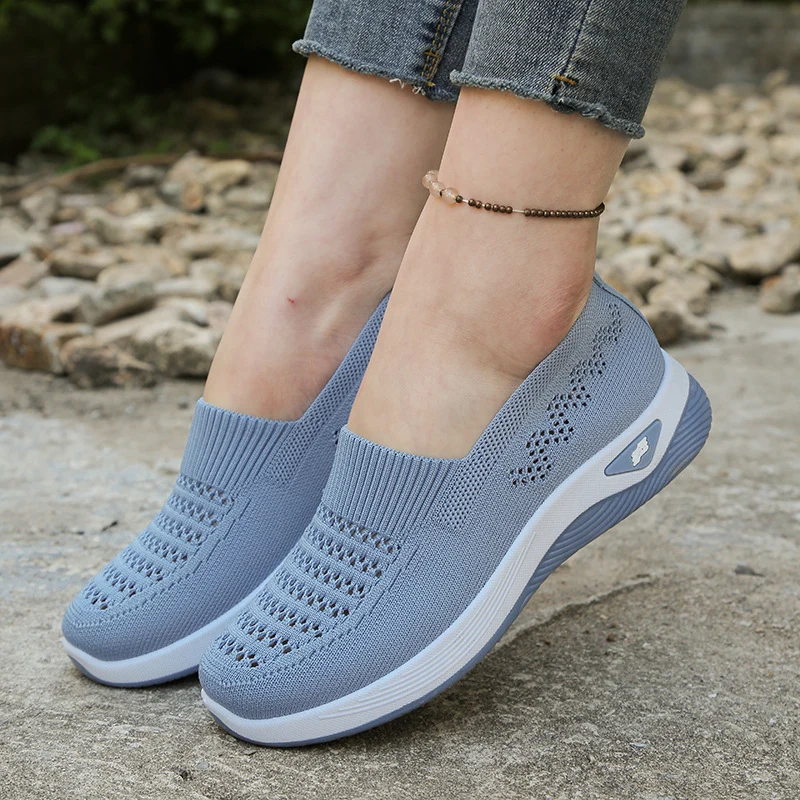 Elvessa | Bequeme Freizeit-Schuhe mit luftigem Strickmaterial