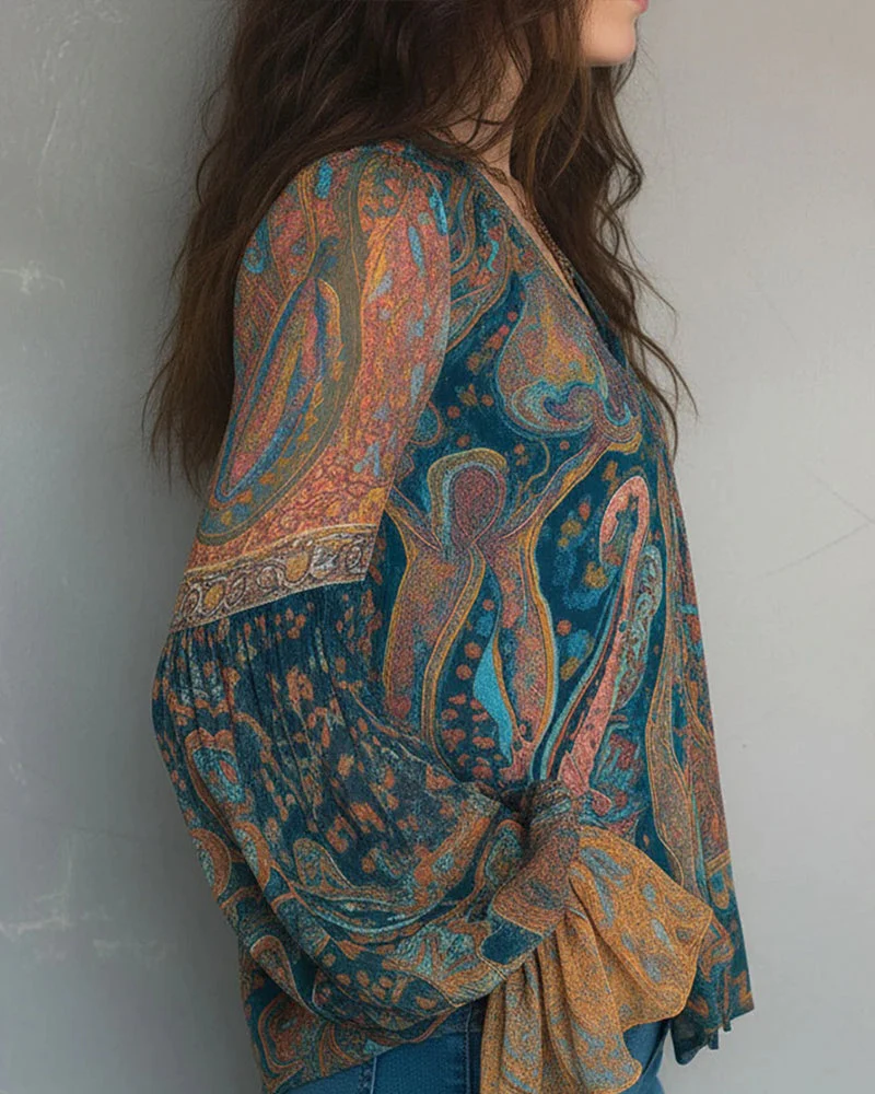 Lindena | Paisley-Bluse mit V-Ausschnitt und weitem Ärmel