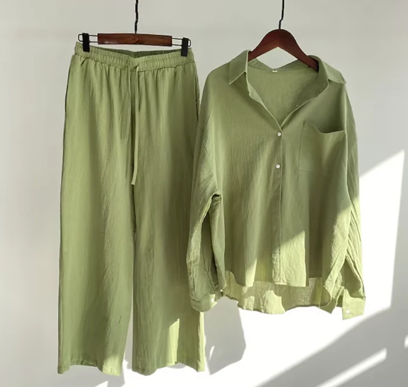 Erlema | Weiches Damen-Set mit Knopfbluse und weitem Bein