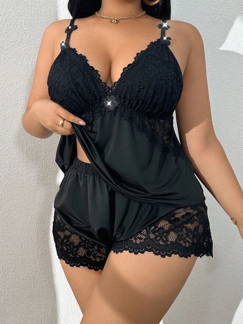 Rosamae | Elegantes Spitzen-Pyjama-Set mit Shorts