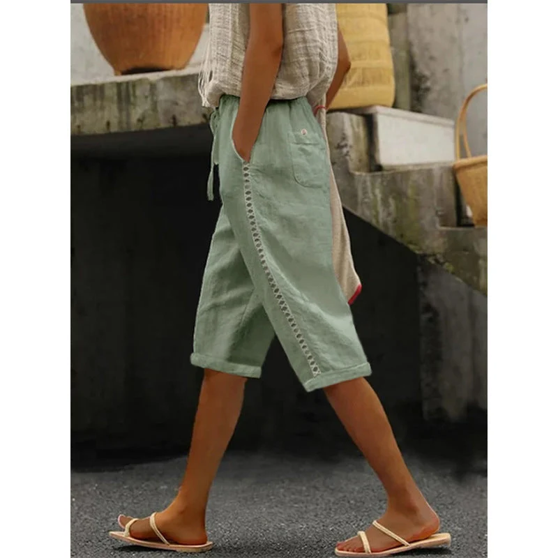 Mariele | Luftige Damen-Caprihose mit dekorativer Spitze