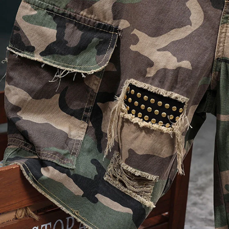 Luvero | Camouflage-Cargo-Shorts mit Nieten und Taschen