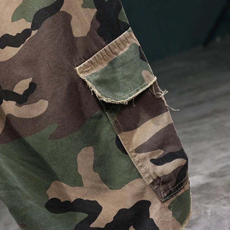 Luvero | Camouflage-Cargo-Shorts mit Nieten und Taschen