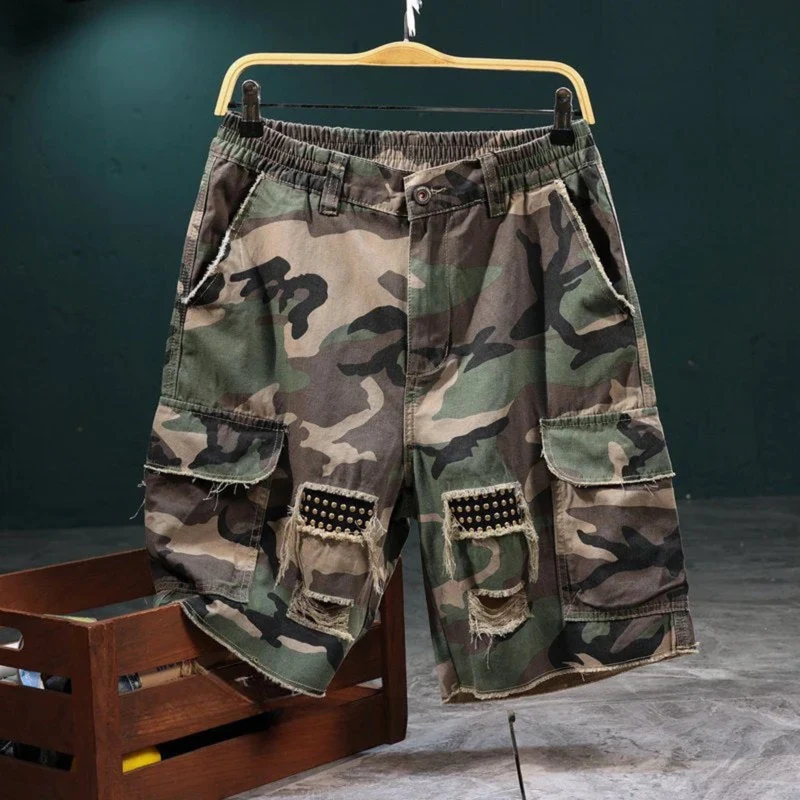 Luvero | Camouflage-Cargo-Shorts mit Nieten und Taschen