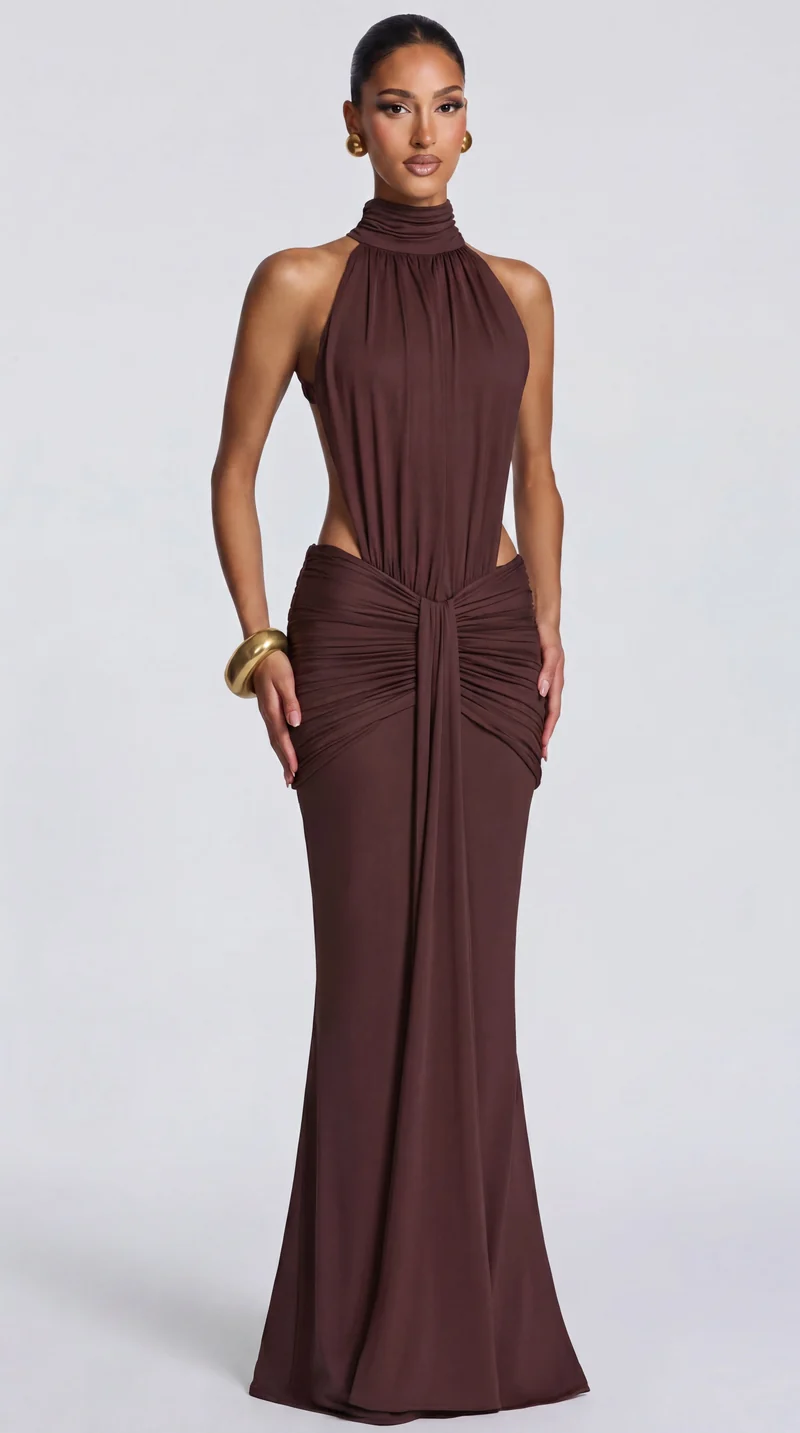 Sofiera | Elegantes Neckholder-Maxikleid mit Raffungen